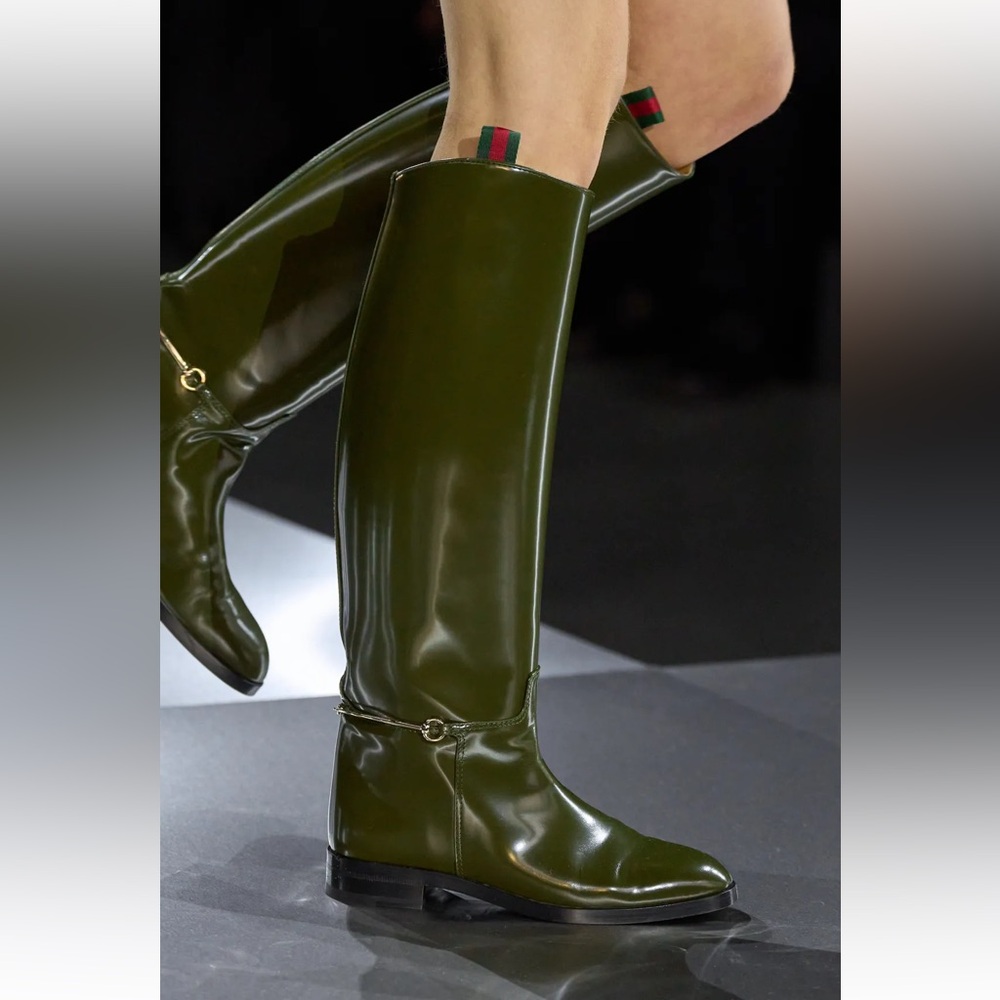 Gucci NWT horse bit riding boots in green patent leather